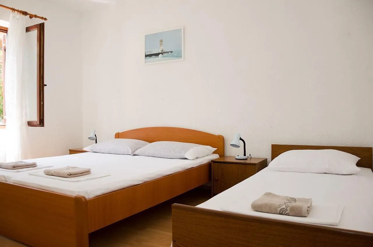 Apartments Sanja Sibinj Krmpotski Chorvatsko